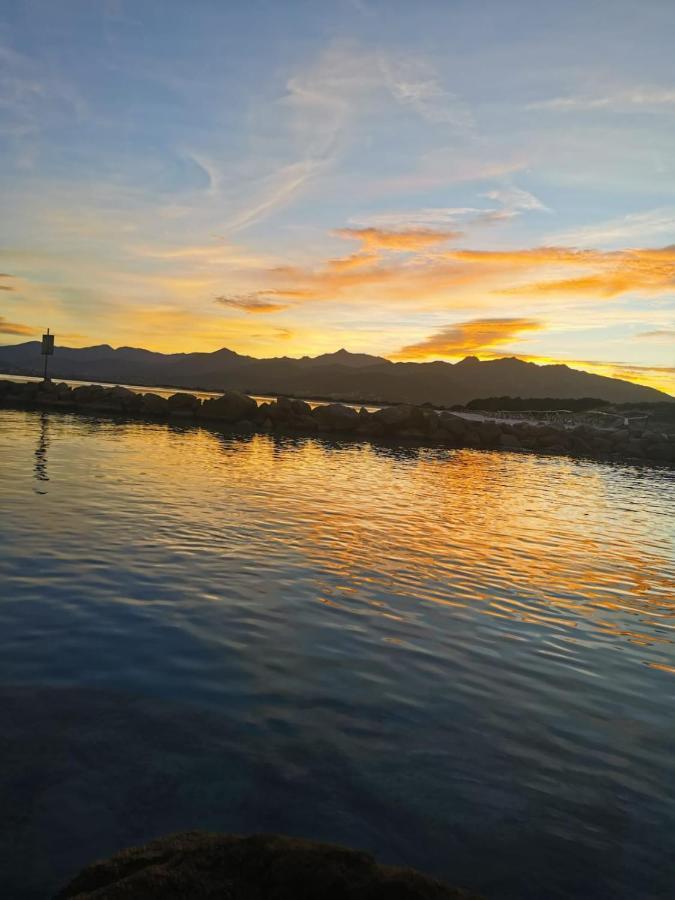 The Sunset 호텔 산테오도로 외부 사진